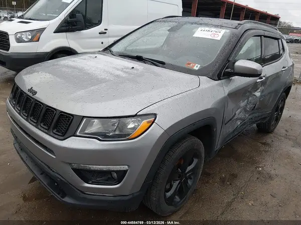 3C4NJDBB4LT127995 2020 JEEP COMPASS - Image 2
