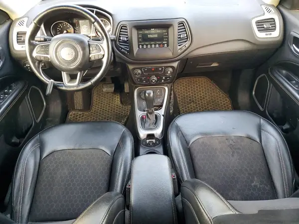 3C4NJDBB4LT131982 2020 JEEP COMPASS - Image 8