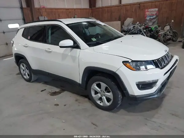 3C4NJDBB4LT132288 2020 JEEP COMPASS - Image 1