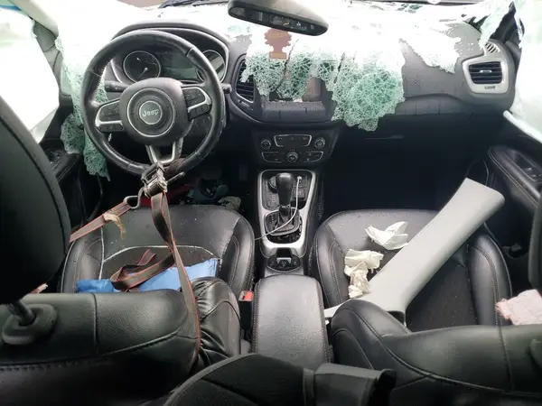 3C4NJDBB4LT153870 2020 JEEP COMPASS - Image 8
