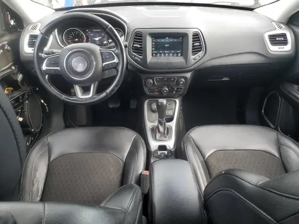 3C4NJDBB4LT155117 2020 JEEP COMPASS - Image 8