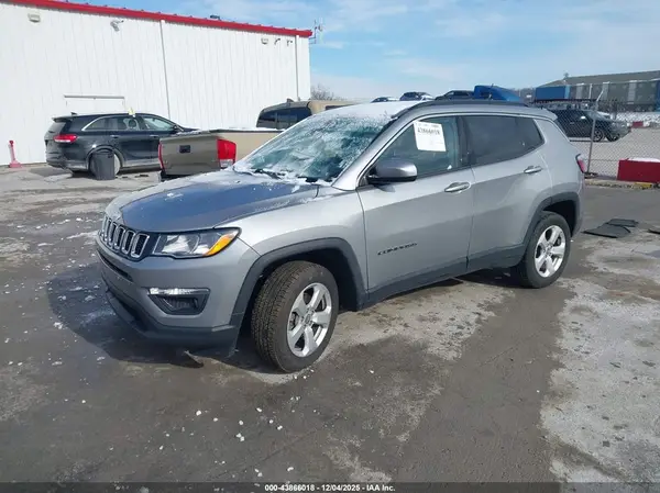 3C4NJDBB4LT156218 2020 JEEP COMPASS - Image 2