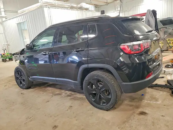 3C4NJDBB4LT160415 2020 JEEP COMPASS - Image 2