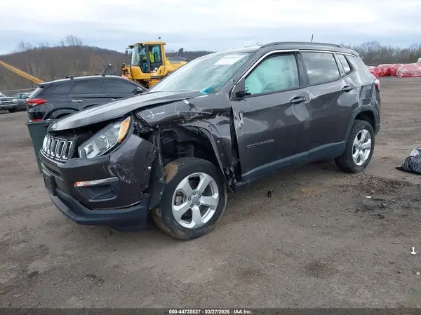 3C4NJDBB4LT168787 2020 JEEP COMPASS - Image 2