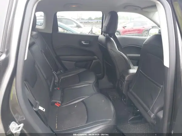 3C4NJDBB4LT205322 2020 JEEP COMPASS - Image 8