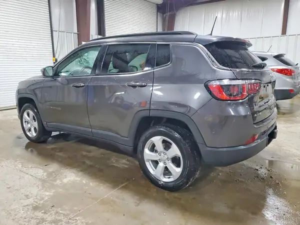 3C4NJDBB4LT230558 2020 JEEP COMPASS - Image 2