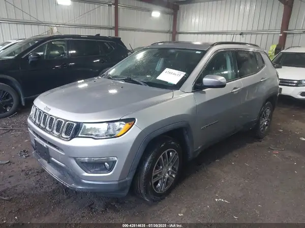 3C4NJDBB4LT255296 2020 JEEP COMPASS - Image 2