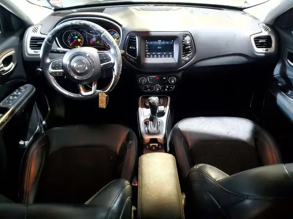 3C4NJDBB4LT256173 2020 JEEP COMPASS - Image 8