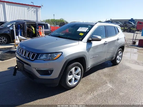 3C4NJDBB4MT503242 2021 JEEP COMPASS - Image 2