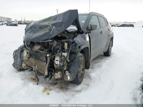 3C4NJDBB4MT517562 2021 JEEP COMPASS - Image 2