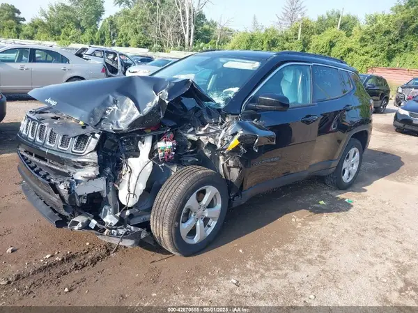 3C4NJDBB4MT537584 2021 JEEP COMPASS - Image 2
