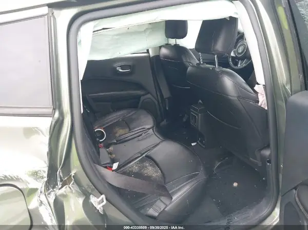 3C4NJDBB4MT557883 2021 JEEP COMPASS - Image 8