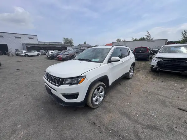 3C4NJDBB4MT588325 2021 JEEP COMPASS - Image 2