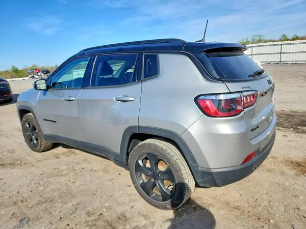 3C4NJDBB4MT595596 2021 JEEP COMPASS - Image 2