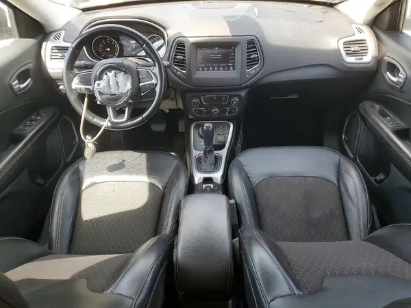 3C4NJDBB4MT600893 2021 JEEP COMPASS - Image 8