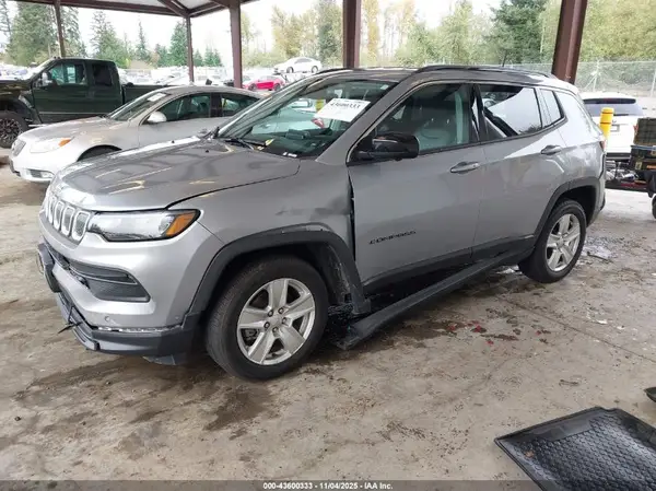 3C4NJDBB4NT102792 2022 JEEP COMPASS - Image 2