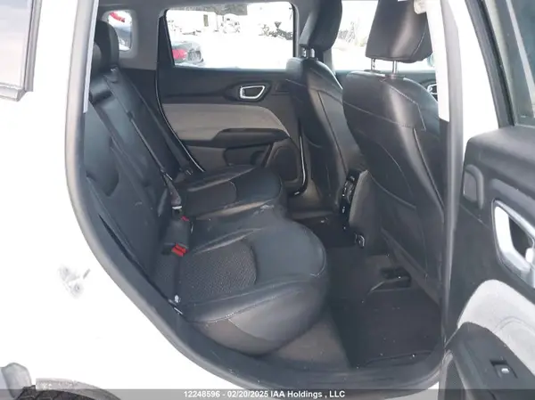 3C4NJDBB4NT104252 2022 JEEP COMPASS - Image 8
