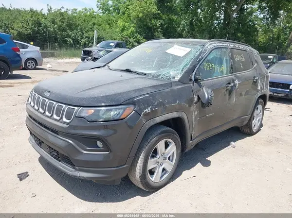 3C4NJDBB4NT120452 2022 JEEP COMPASS - Image 2