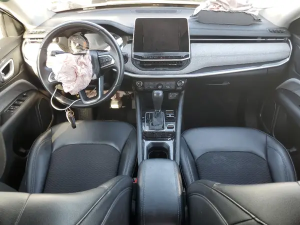 3C4NJDBB4NT135226 2022 JEEP COMPASS - Image 8