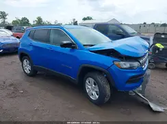 3C4NJDBB4NT136599 2022 JEEP COMPASS