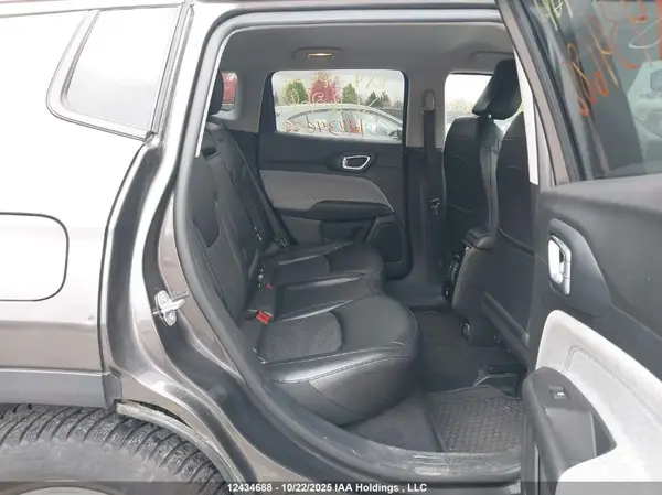 3C4NJDBB4NT142645 2022 JEEP COMPASS - Image 8
