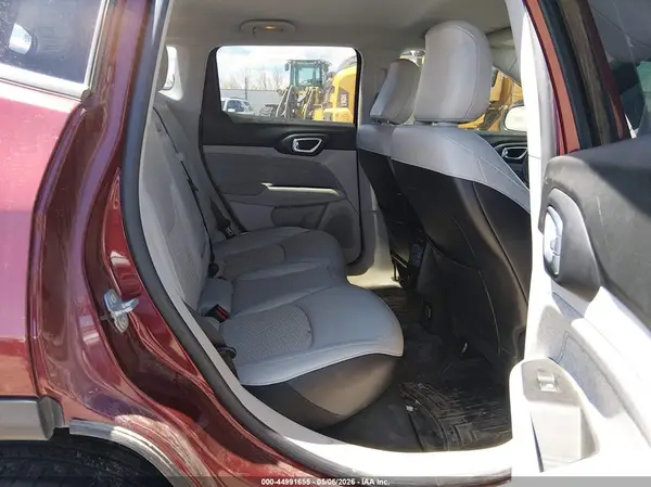 3C4NJDBB4NT148090 2022 JEEP COMPASS - Image 8