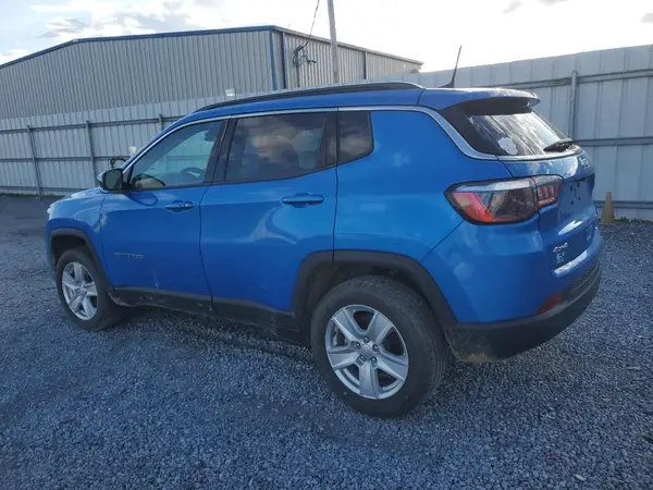 3C4NJDBB4NT152110 2022 JEEP COMPASS - Image 2