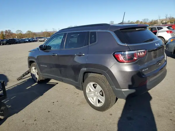 3C4NJDBB4NT152365 2022 JEEP COMPASS - Image 2