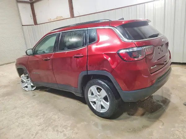 3C4NJDBB4NT159168 2022 JEEP COMPASS - Image 2