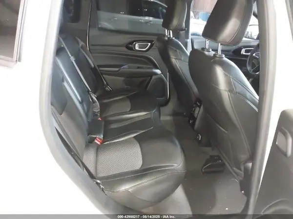 3C4NJDBB4NT197208 2022 JEEP COMPASS - Image 8