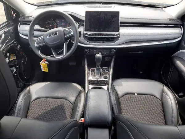 3C4NJDBB4NT209549 2022 JEEP COMPASS - Image 8