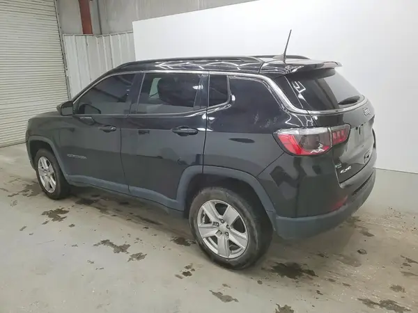 3C4NJDBB4NT232247 2022 JEEP COMPASS - Image 2