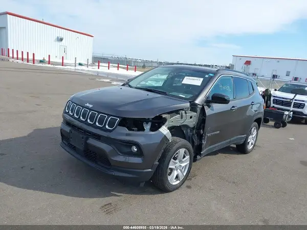 3C4NJDBB4NT232538 2022 JEEP COMPASS - Image 2