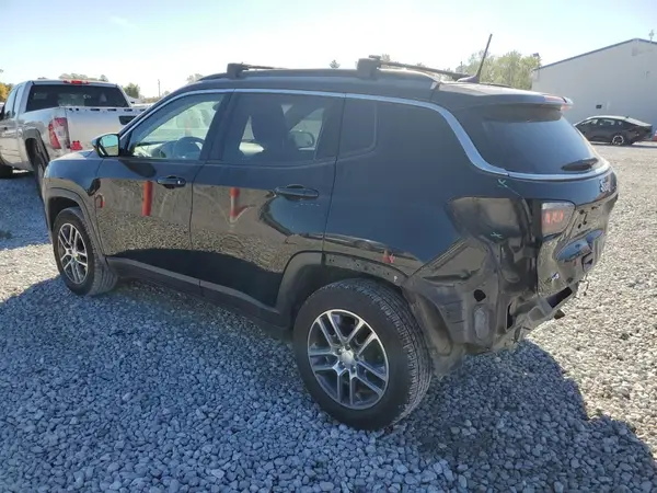 3C4NJDBB5JT100463 2018 JEEP COMPASS - Image 2