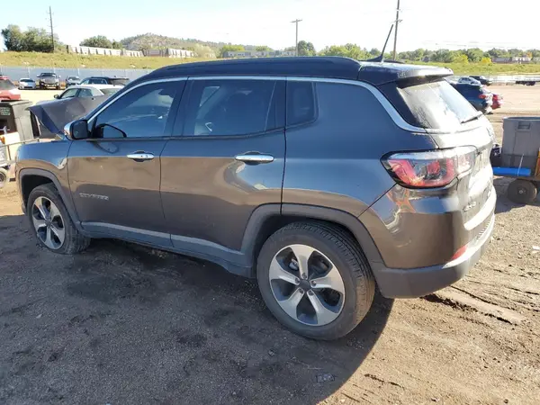 3C4NJDBB5JT104996 2018 JEEP COMPASS - Image 2