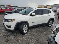 3C4NJDBB5JT112371 2018 JEEP COMPASS