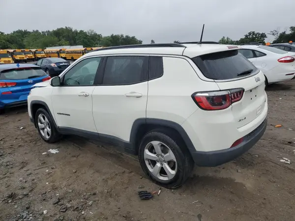 3C4NJDBB5JT112726 2018 JEEP COMPASS - Image 2
