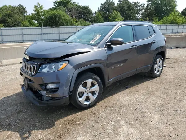 3C4NJDBB5JT114847 2018 JEEP COMPASS - Image 1