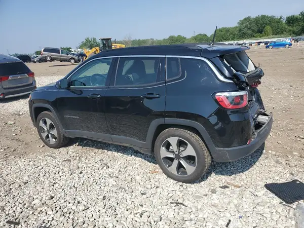 3C4NJDBB5JT117375 2018 JEEP COMPASS - Image 2