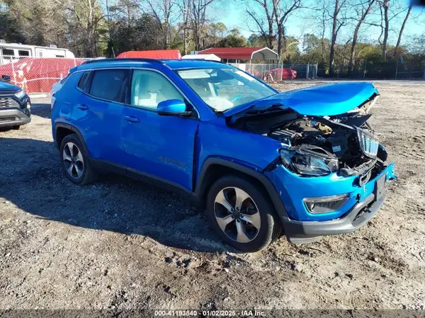 3C4NJDBB5JT144754 2018 JEEP COMPASS - Image 1