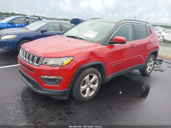 3C4NJDBB5JT161456 2018 JEEP COMPASS - Image 2