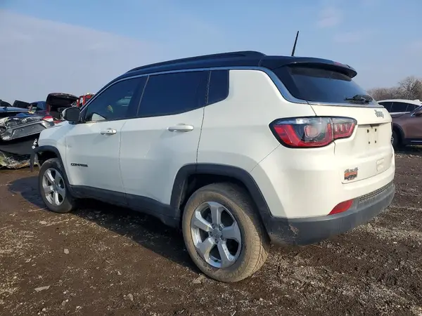 3C4NJDBB5JT177320 2018 JEEP COMPASS - Image 2