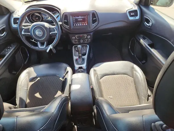 3C4NJDBB5JT178421 2018 JEEP COMPASS - Image 8