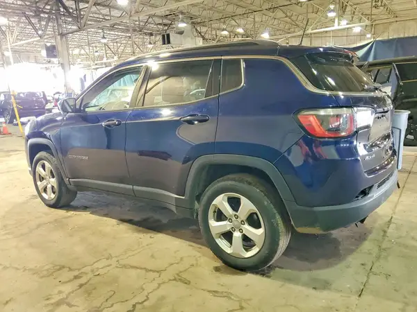 3C4NJDBB5JT191315 2018 JEEP COMPASS - Image 2