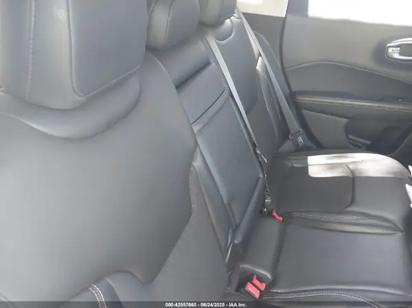 3C4NJDBB5JT200840 2018 JEEP COMPASS - Image 8