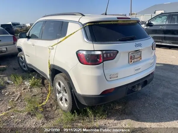 3C4NJDBB5JT209991 2018 JEEP COMPASS - Image 2