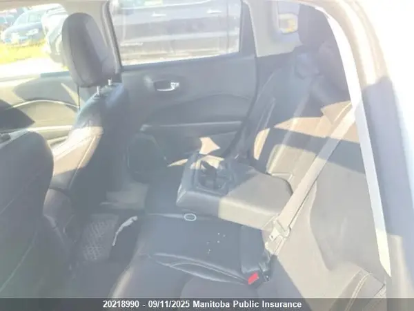 3C4NJDBB5JT209991 2018 JEEP COMPASS - Image 8