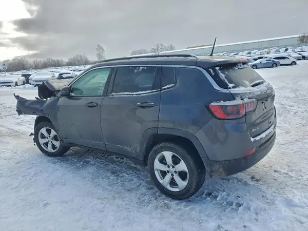 3C4NJDBB5JT270287 2018 JEEP COMPASS - Image 2