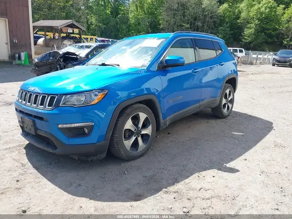 3C4NJDBB5JT283850 2018 JEEP COMPASS - Image 2