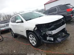 3C4NJDBB5JT284433 2018 JEEP COMPASS